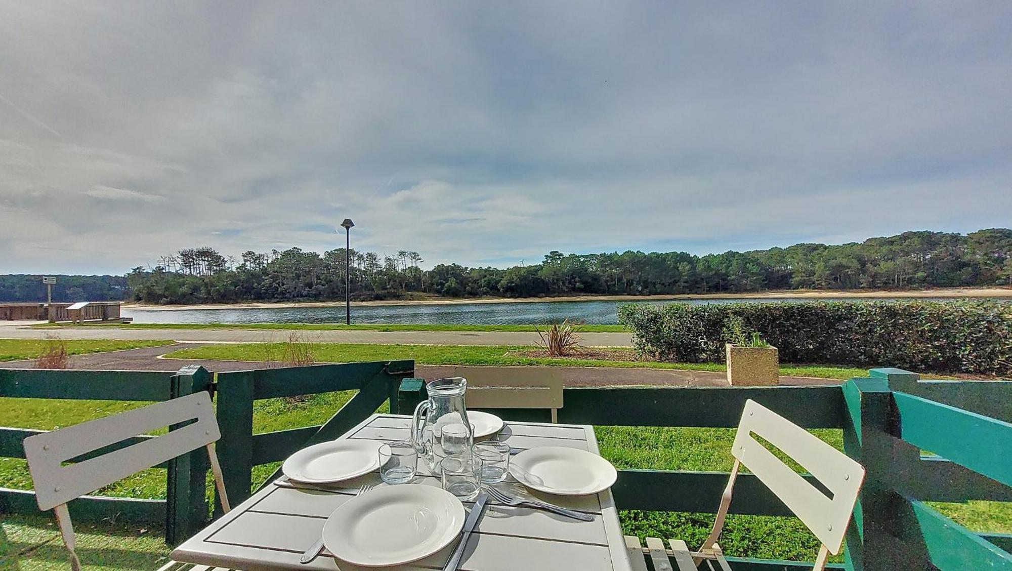 S- Lac 02-Soustons Appartement 4 Personnes Au Bord Du Lac Marin 뷰부코레방 외부 사진